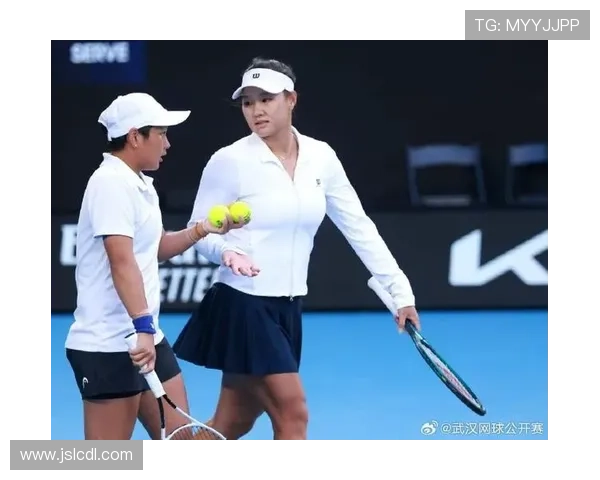 武汉网球队荣登网球耐力排行榜首位展现卓越实力与团队精神 武汉网球队荣登网球耐力排行榜首位展现卓越实力与团队精神