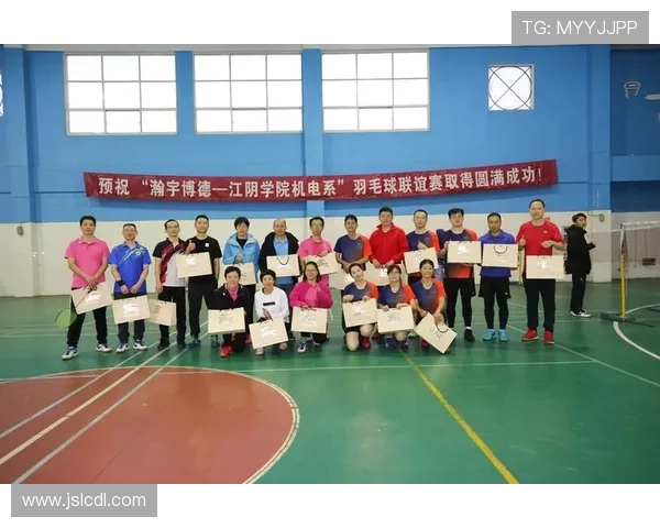 广州羽毛球队整体压制策略解析与深度剖析羽毛球竞技的成功之道