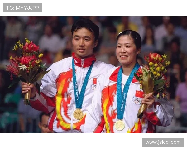 成都羽毛球队的崛起之路与杯赛背后的奋斗故事