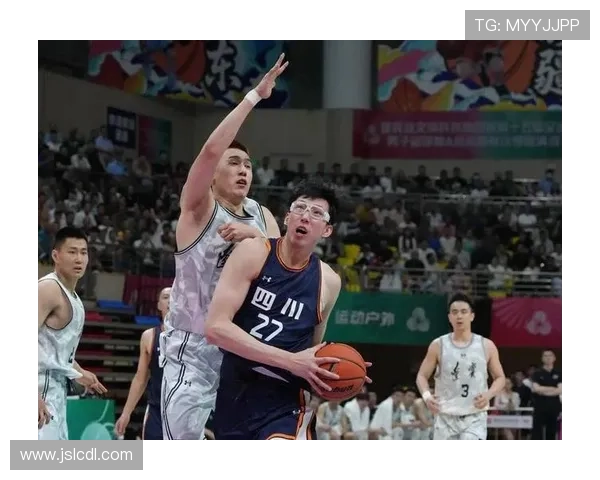 成都篮球队在世界锦标赛中的速度优势分析与战术探讨 成都篮球队在世界锦标赛中的速度优势分析与战术探讨