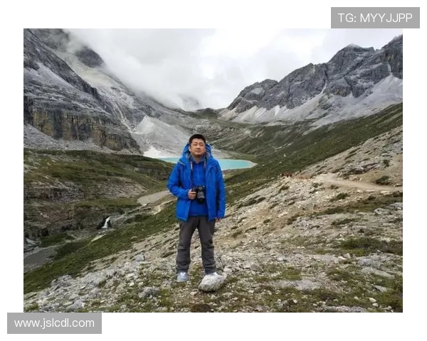 深圳乒乓球队的蜕变与崛起:冠军赛背后的奋斗与坚持 深圳乒乓球队的蜕变与崛起:冠军赛背后的奋斗与坚持