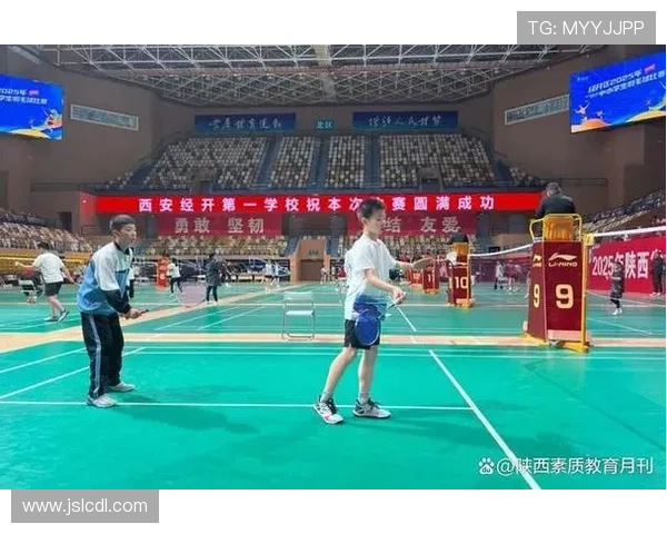 西安羽毛球队在全国羽毛球速度排行榜中荣获第六名的佳绩